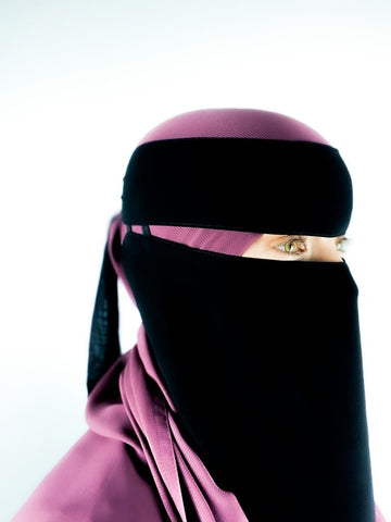 Black Niqab with Elastic Sides: Medium