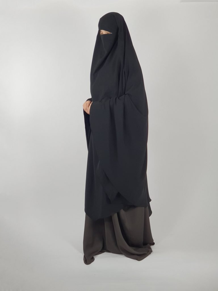 Long Diamond Khimar : Matte