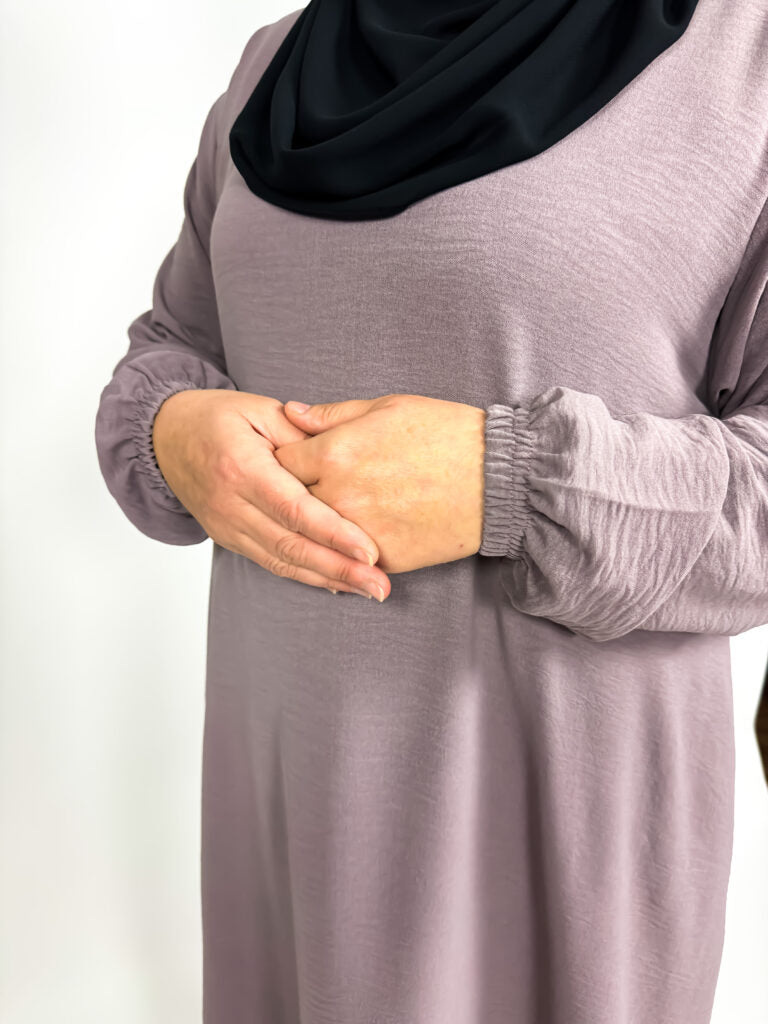 Stretchy Abaya with Elastic Cuffs