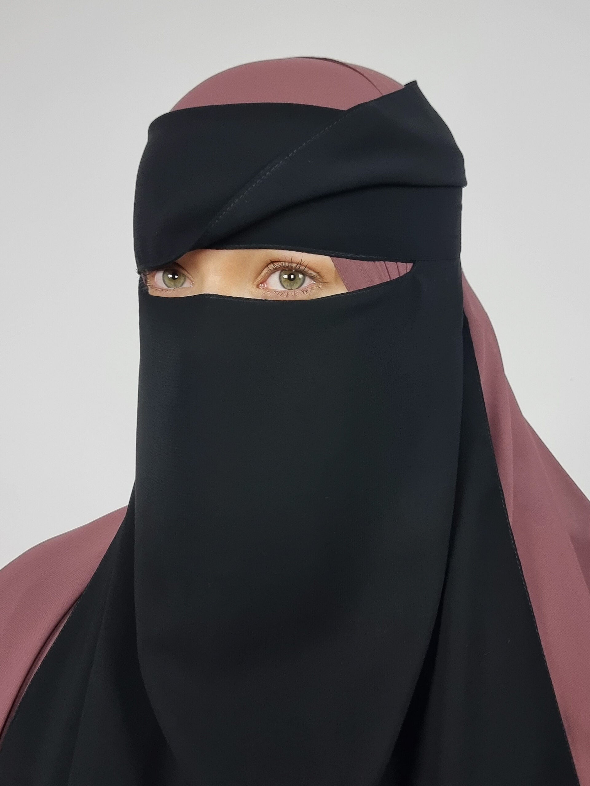 1 Layer Niqab with Eye Flap | Medium | No-Pinch