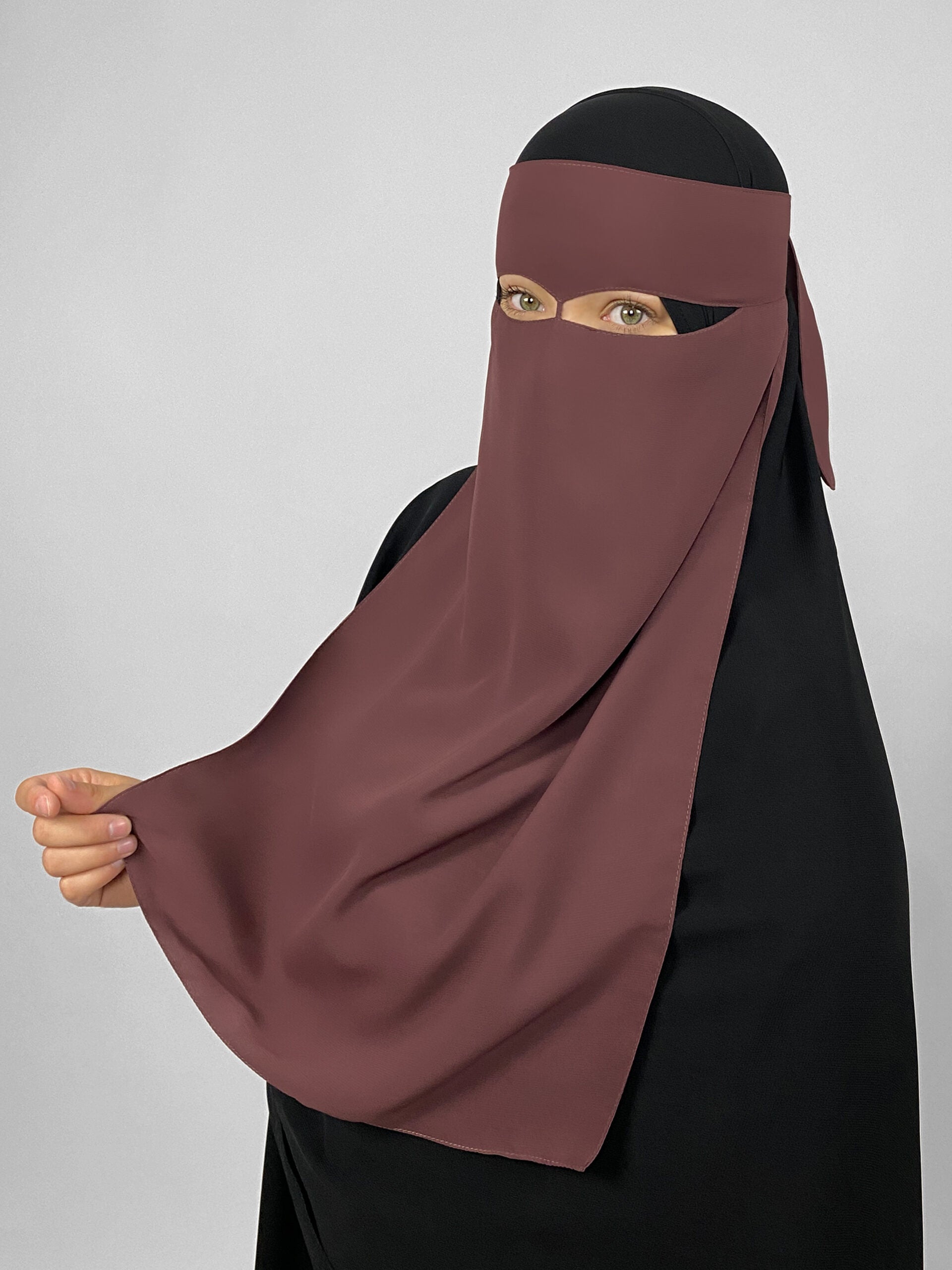 Long 20" Widows Peak with Nose String Niqab